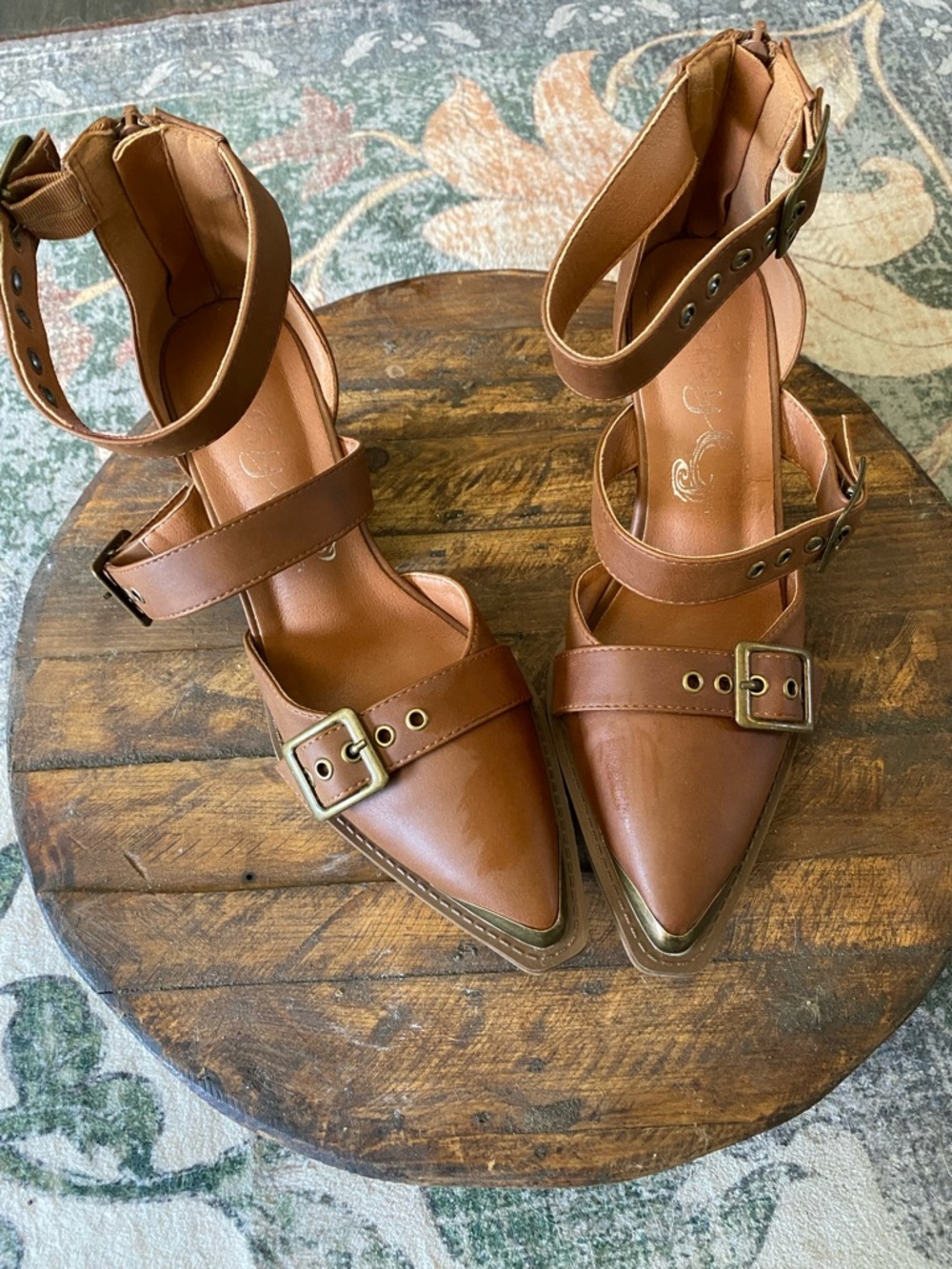 Women's Tan Western Heels